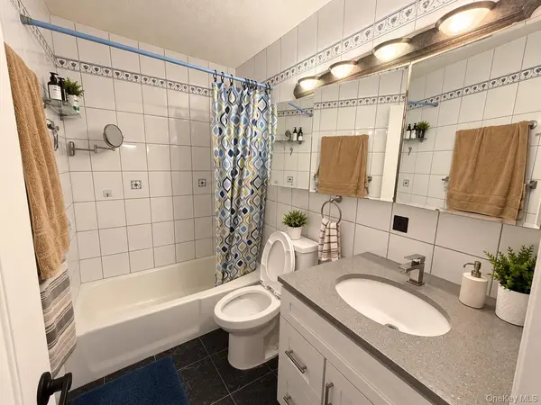 150-38 Union Tpke #1A, Flushing, NY 11367
