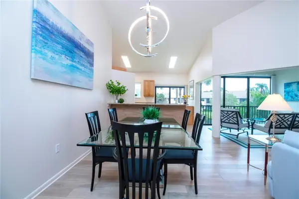 5273 HERON WAY #202, Sarasota, FL 34231