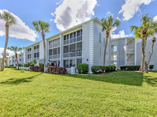 404 CERROMAR CIR N #212, Venice, FL 34293