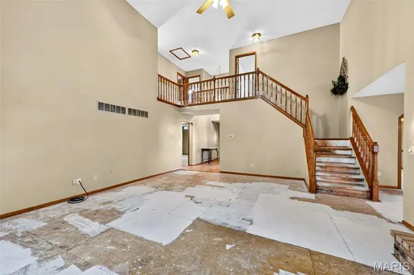 465 Fox Trail DR, Lake St Louis, MO 63367