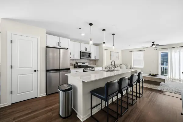 6301 Ulster DR, Tinley Park, IL 60477