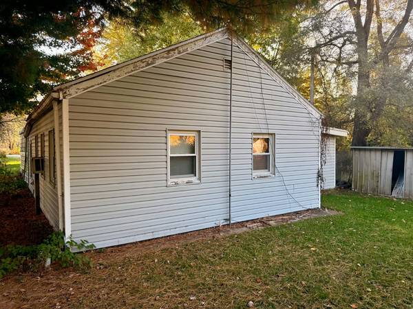 305 N Lincoln AVE, Dixon, IL 61021