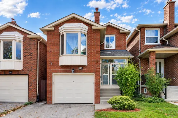 26 White BLVD, Vaughan, ON L4J 5Z3