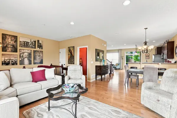 8415 Norwood LN N, Maple Grove, MN 55369