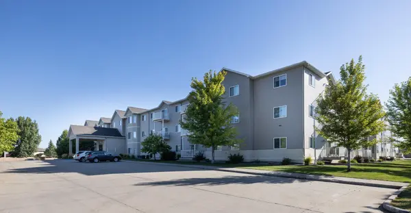 3434 28th ST S #302, Fargo, ND 58104