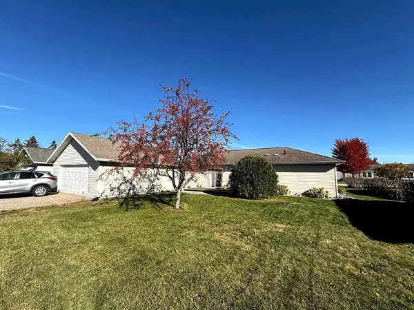 1001 Sunrise CIR NE, Park Rapids, MN 56470
