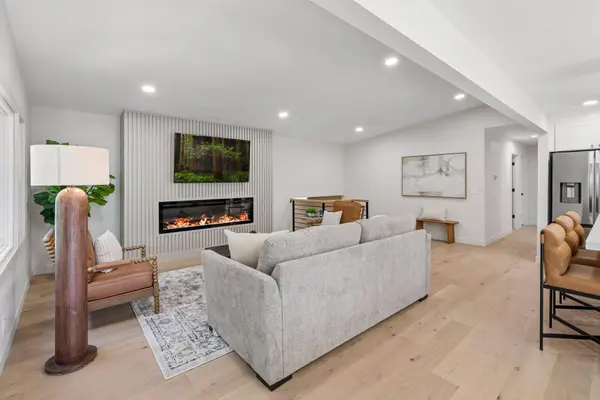 5516 Warden AVE, Edina, MN 55436