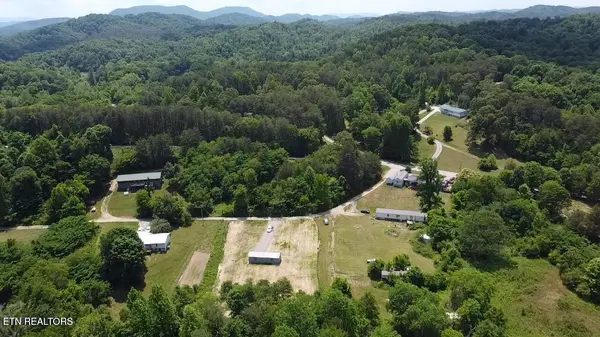 3271 Highway 360, Vonore, TN 37885