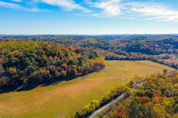 0 Robinson Rd, Thompsons Station, TN 37179