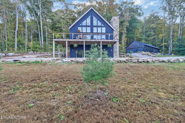 3460 Apache Rd, Jamestown, TN 38556