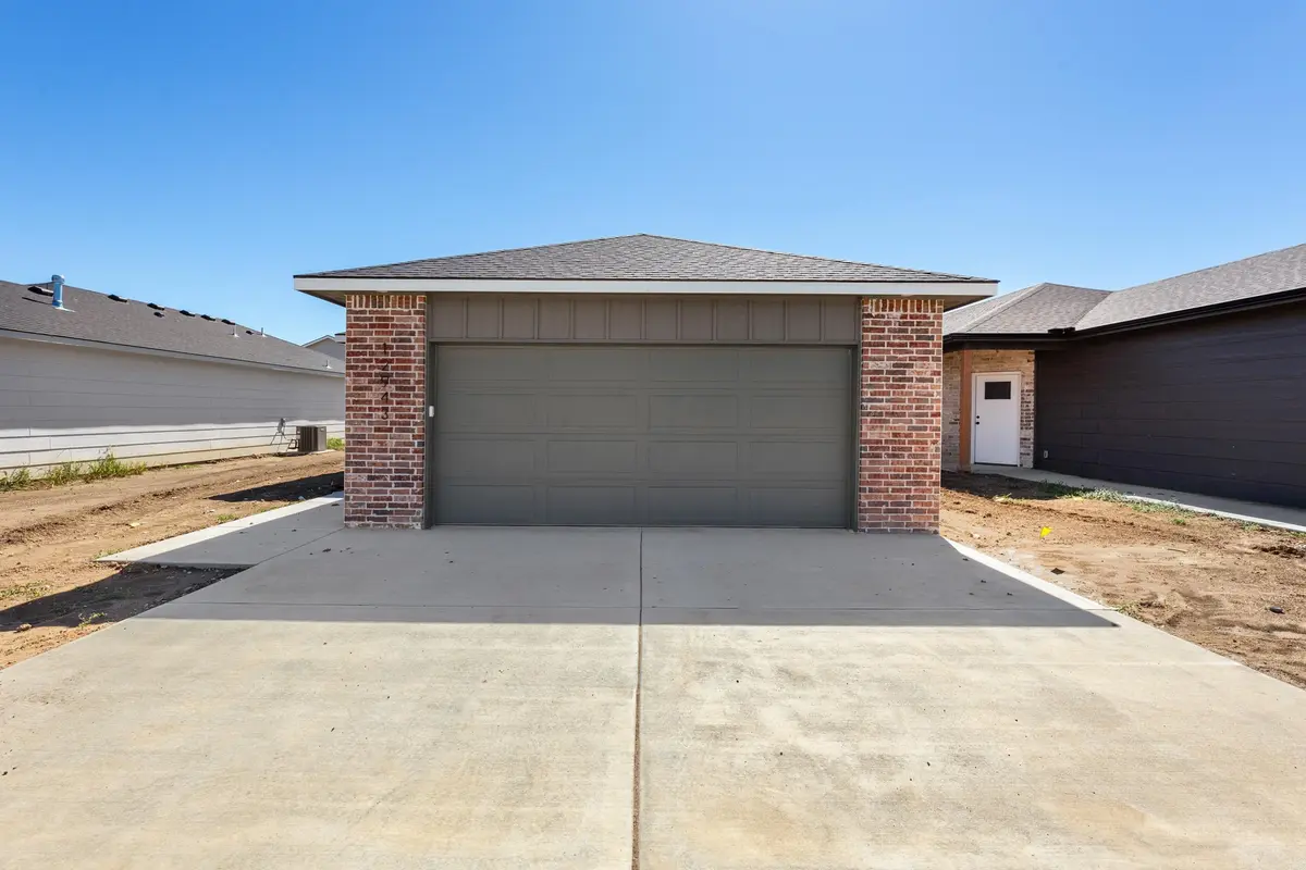 12943 E Willowgreen St, Wichita, KS 67230