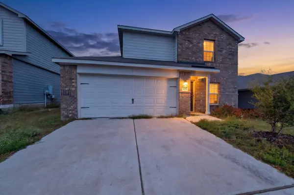 109 Fairfax LN, Jarrell, TX 76537