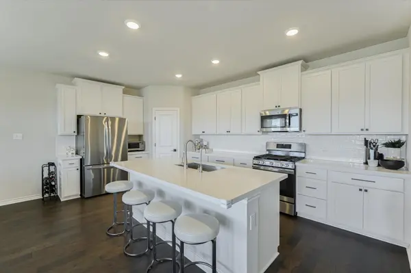 482 Pepperbark LOOP, Buda, TX 78610