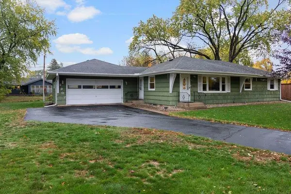 2307 114th LN NW, Coon Rapids, MN 55433