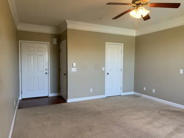 2310 Elliott Ave #421, Nashville, TN 37204