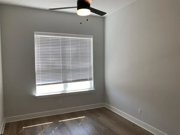 123 Pine Bark DR, Buda, TX 78610
