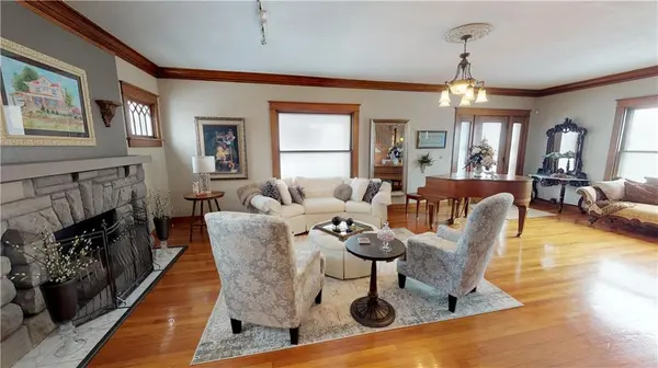 309 S Holden ST, Warrensburg, MO 64093