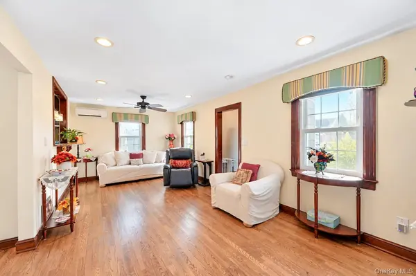 741 Grand Terrace AVE, Baldwin, NY 11510