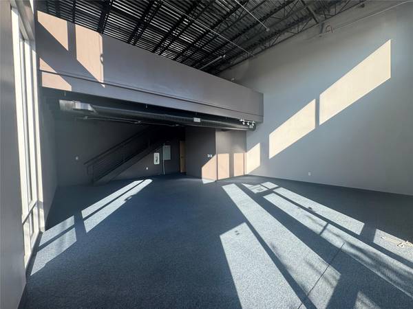 2512 W Pecan ST #300, Pflugerville, TX 78660