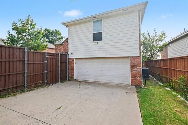 2406 Manchester Drive, Carrollton, TX 75006
