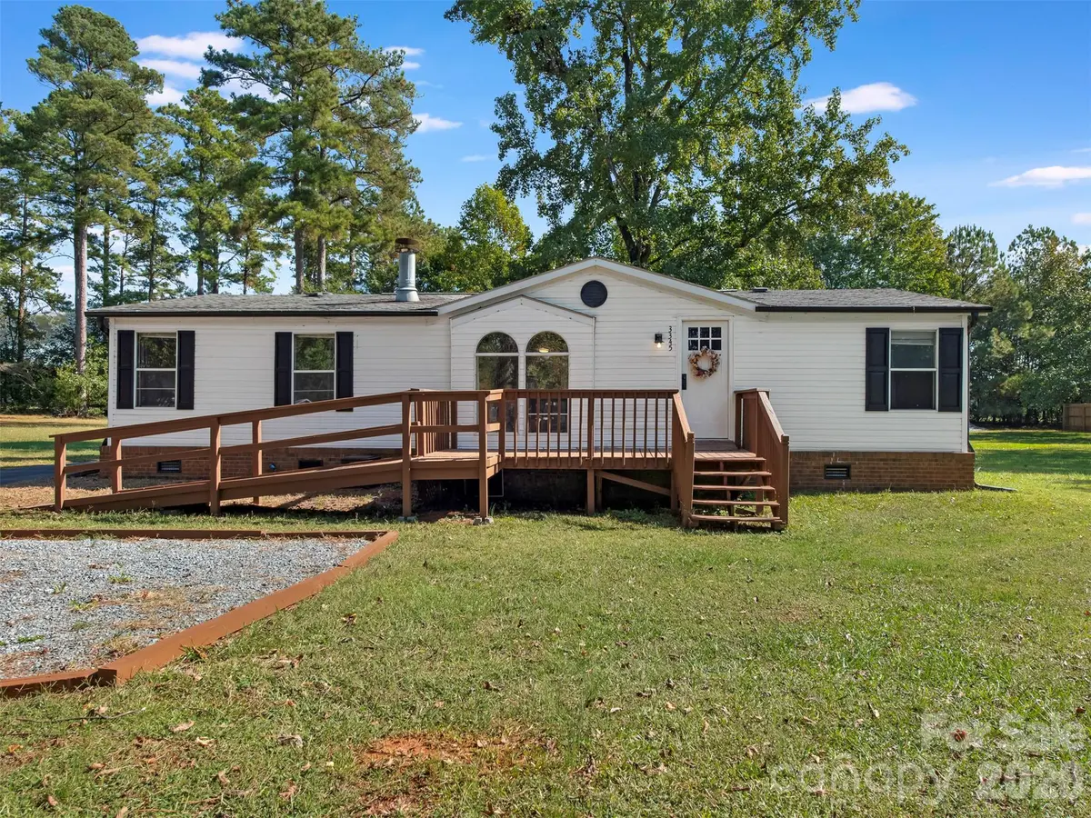 3345 Roundcliff DR, Concord, NC 28025