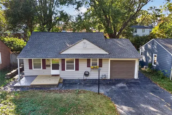 611 W 85th ST, Kansas City, MO 64114