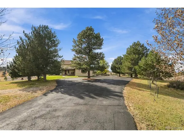 10464 E Pinewood, Parker, CO 80138
