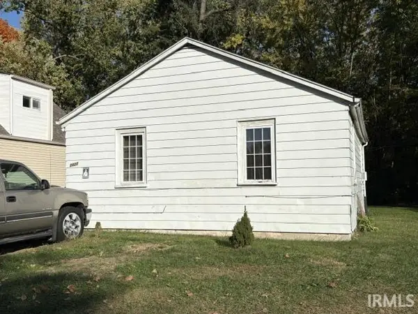 2422 Hendricks ST, Anderson, IN 46016-4927