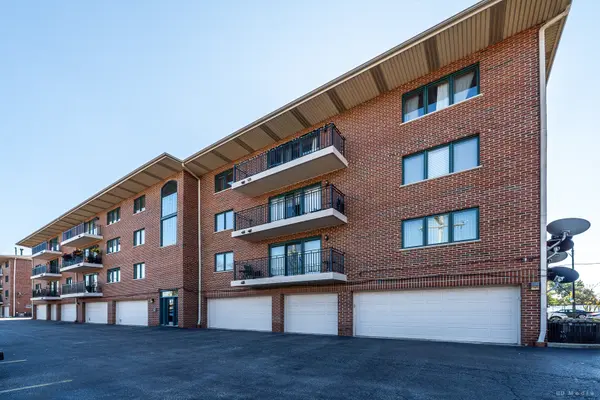 3730 W 111th ST W #202, Chicago, IL 60655