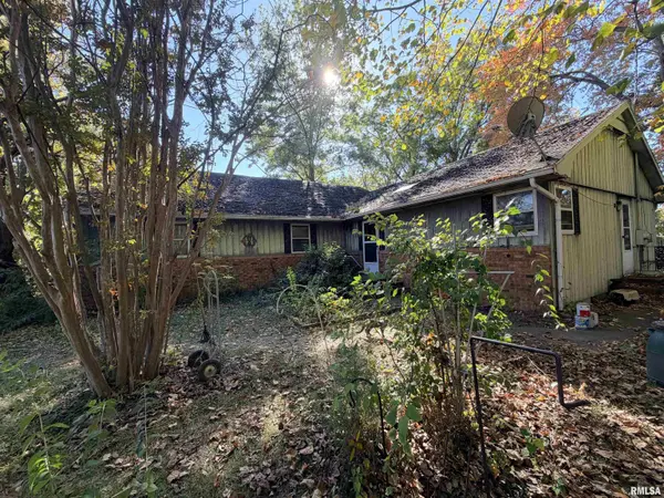 108 N 4TH ST, Marion, IL 62959