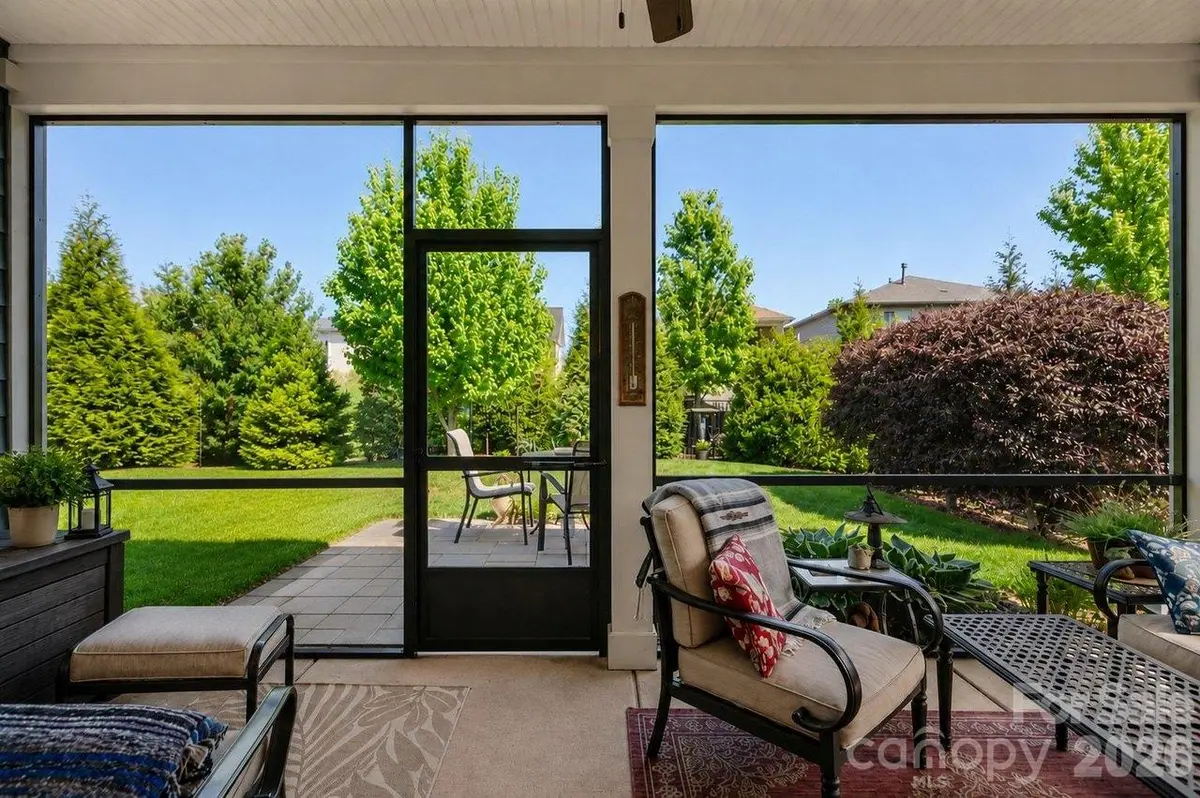 5125 Looking Glass TRL, Denver, NC 28037