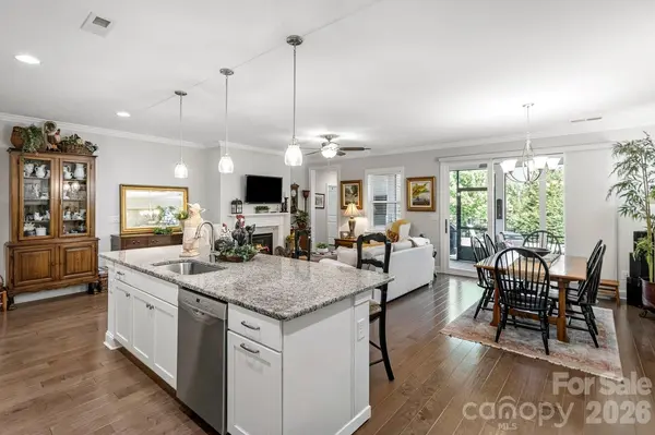 5125 Looking Glass TRL, Denver, NC 28037