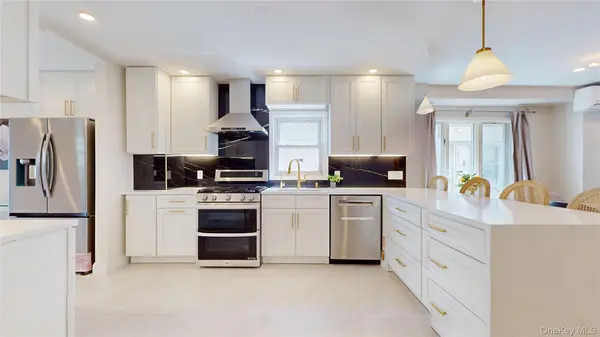 91-48 71st AVE, Forest Hills, NY 11375