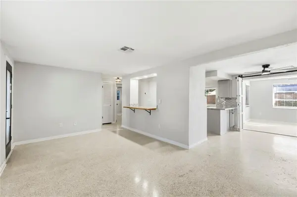 3302 JAMESTOWN DR, Holiday, FL 34691