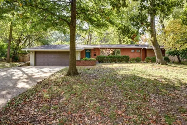 123 W 96th ST, Kansas City, MO 64114