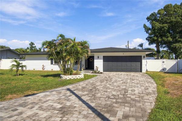 1285 63RD TER S, St Petersburg, FL 33705