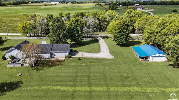996 E 750 RD, Lawrence, KS 66047