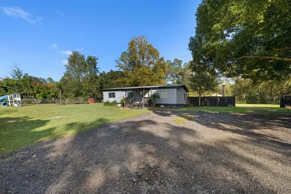 37740 DEERWOODS DR, Eustis, FL 32736