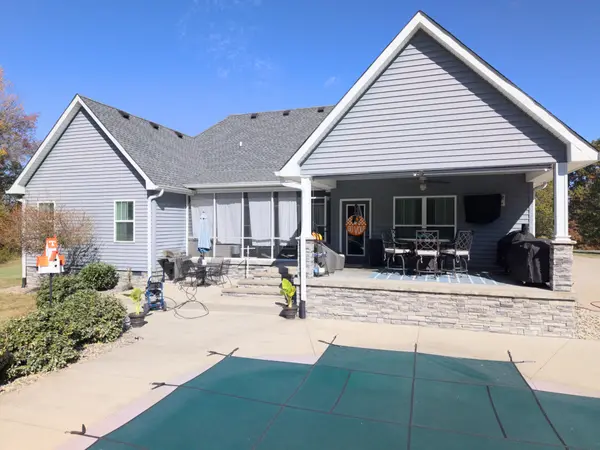 829 Elzie Williams Rd, Red Boiling Springs, TN 37150