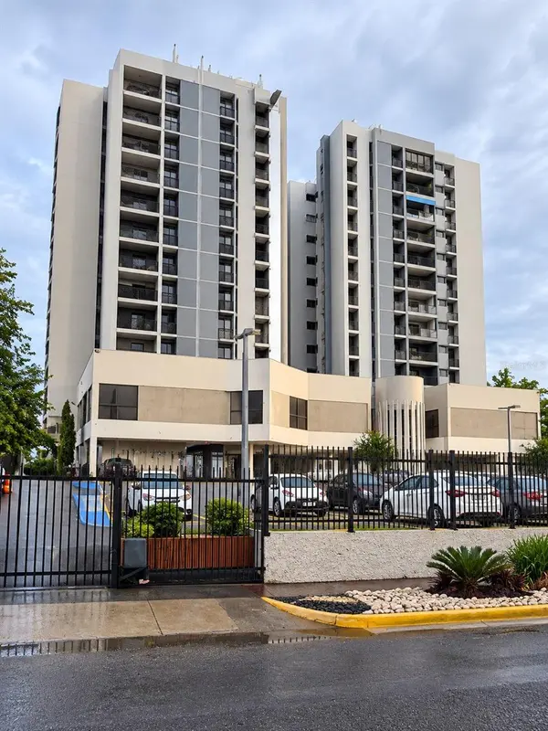 APTO 803-A COND LAS TORRES NAVEL, Yauco, PR 00698