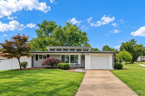 7950 Westover PL, St Louis, MO 63130