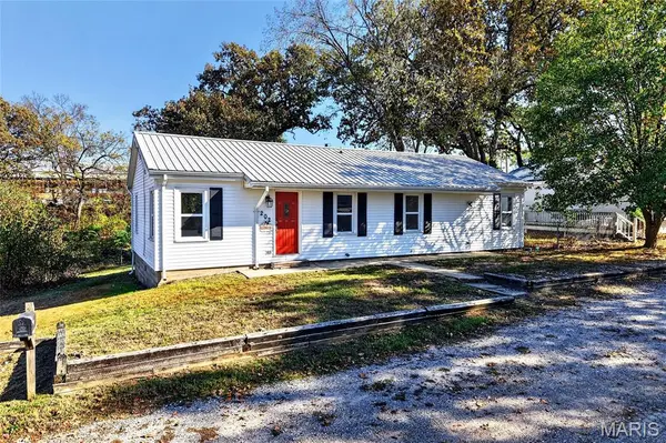 202 S Waller, Crocker, MO 65452