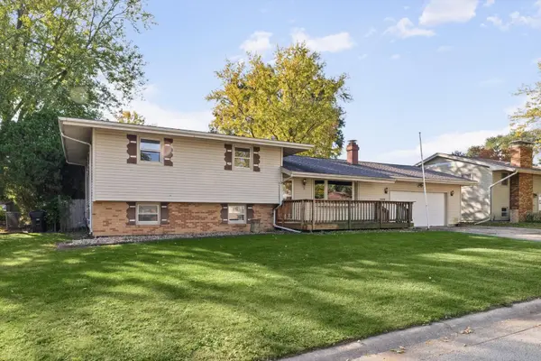1630 Carolina DR, Rantoul, IL 61866