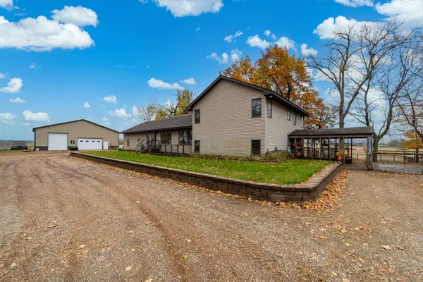 37159 231st AVE, Le Center, MN 56057