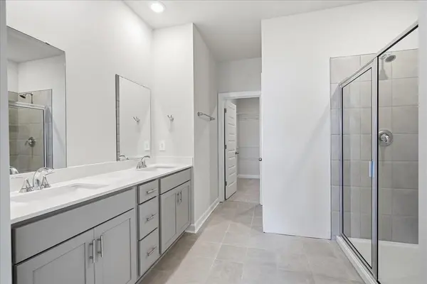 931 Rising Oak CT, Spartanburg, SC 29301