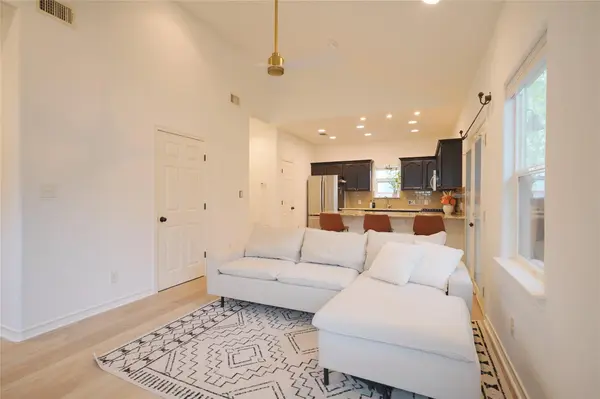 1713 Karen Ave #B, Austin, TX 78757