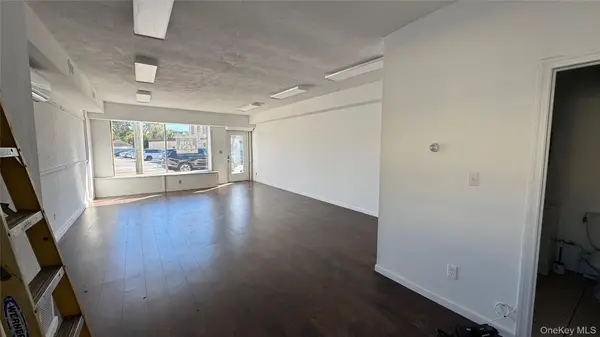 1152 A Broadway, Hewlett, NY 11557