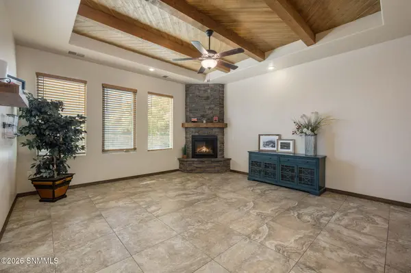 3712 Santa Minerva AVE, Las Cruces, NM 88012