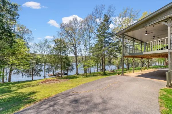 61 Driftwood Dr, Cadiz, KY 42211
