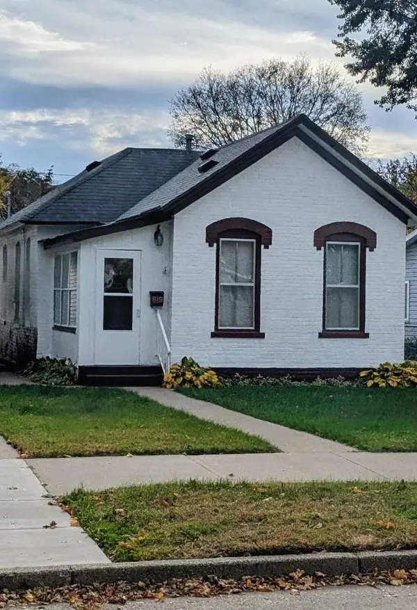 619 E King ST, Winona, MN 55987